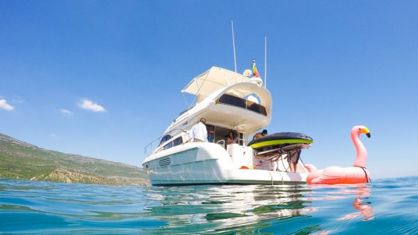 Ocean Bliss: Full Day Arrábida Yacht Private Tour