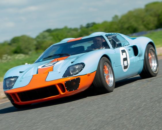 Ford GT40